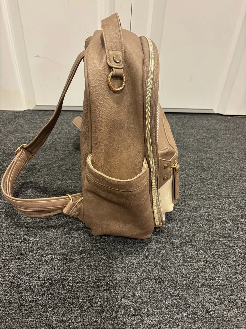 Itzy Ritzy Mini Backpack Vanilla Latte
